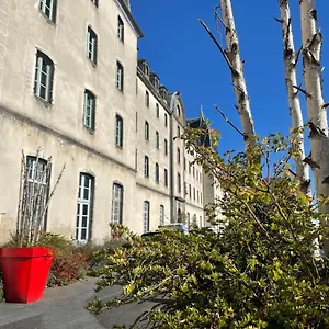 Logis Ancien Grand Seminaire , Saint-Flour (Cantal) France